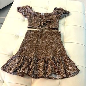 2 peices crop top and skirt